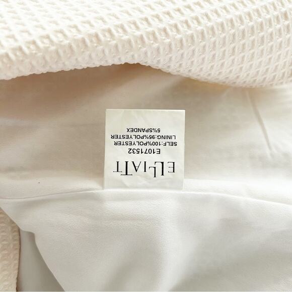 Elliatt Cream Sleeveless Deep V-Neckline Notched Hem Observer Mini Dress Size M - Picture 6 of 7